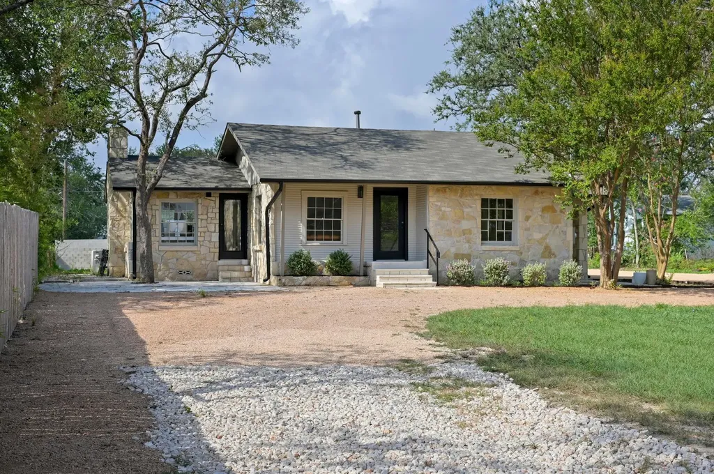 3501 Pecan Springs Road Austin TX 78723