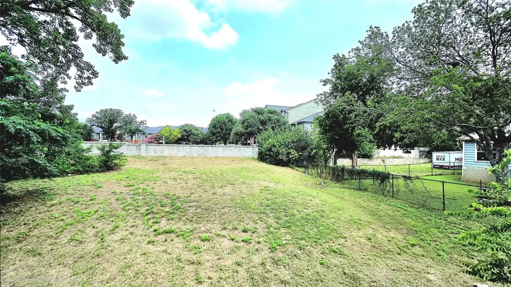 520 W 22nd Street Georgetown TX 78626
