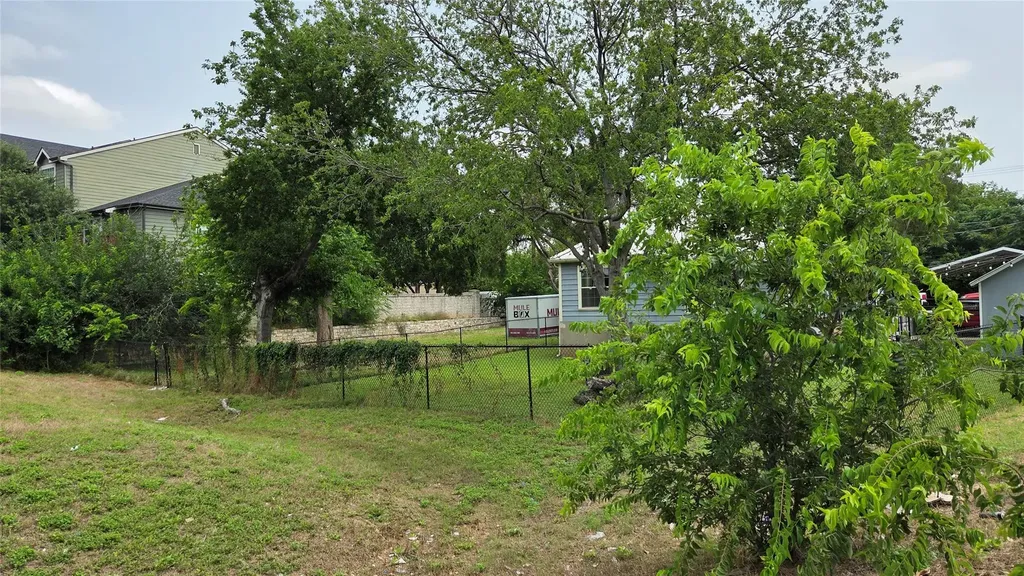 520 W 22nd Street Georgetown TX 78626