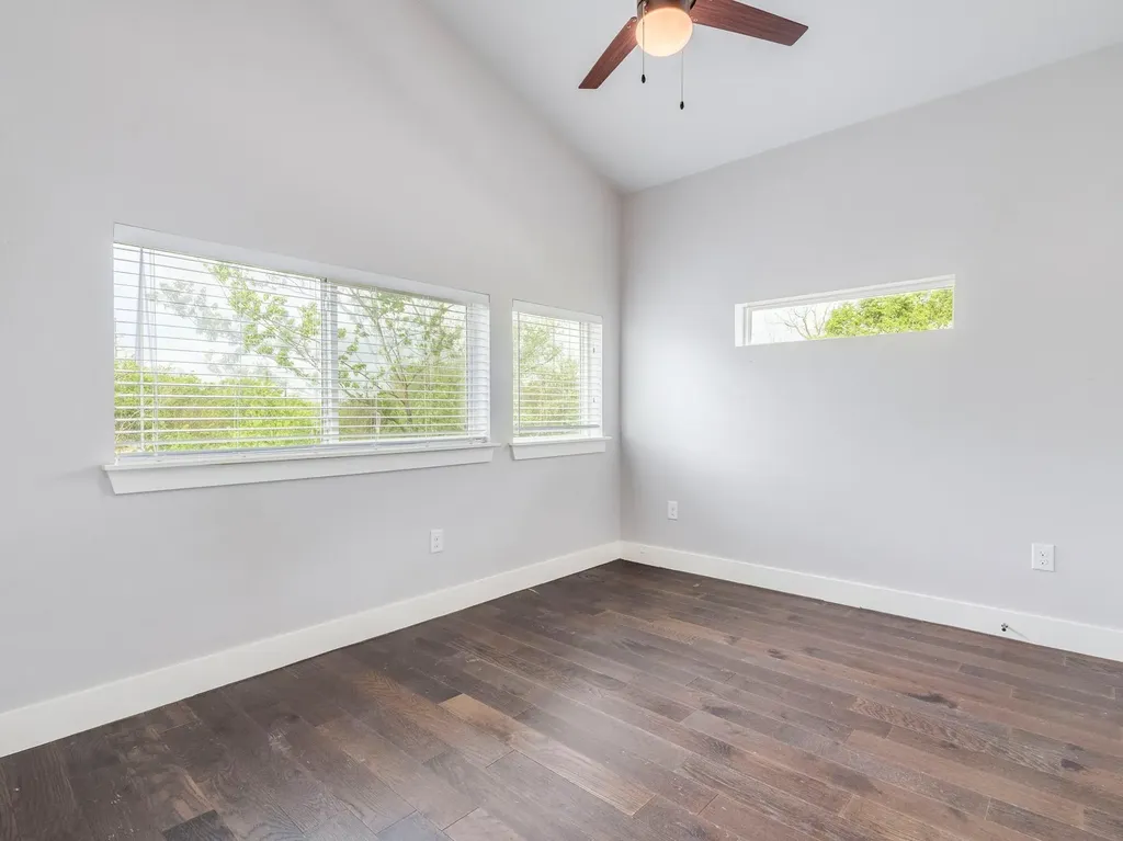4707 Leslie Avenue Austin TX 78721