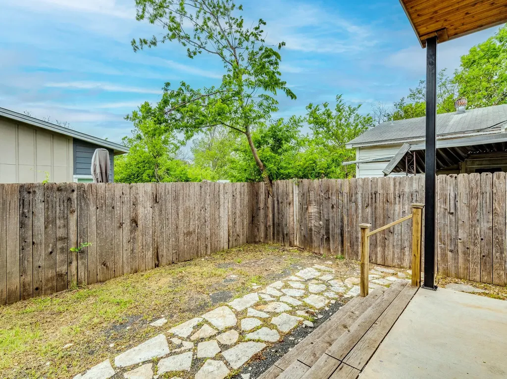 4707 Leslie Avenue Austin TX 78721
