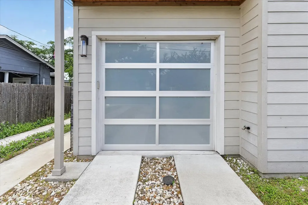 4707 Leslie Avenue Austin TX 78721