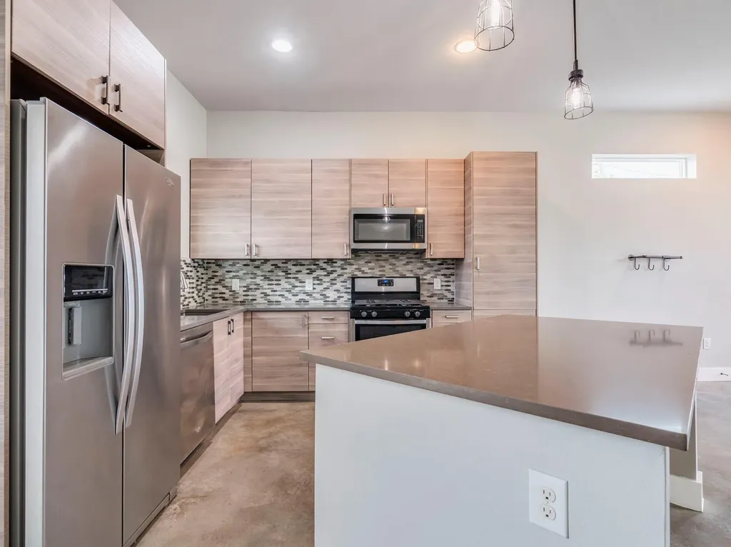 4707 Leslie Avenue Austin TX 78721