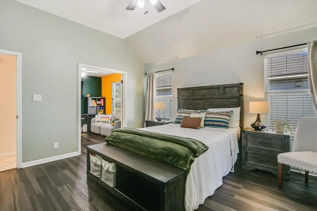 1302 Redbud Lane Leander TX 78641