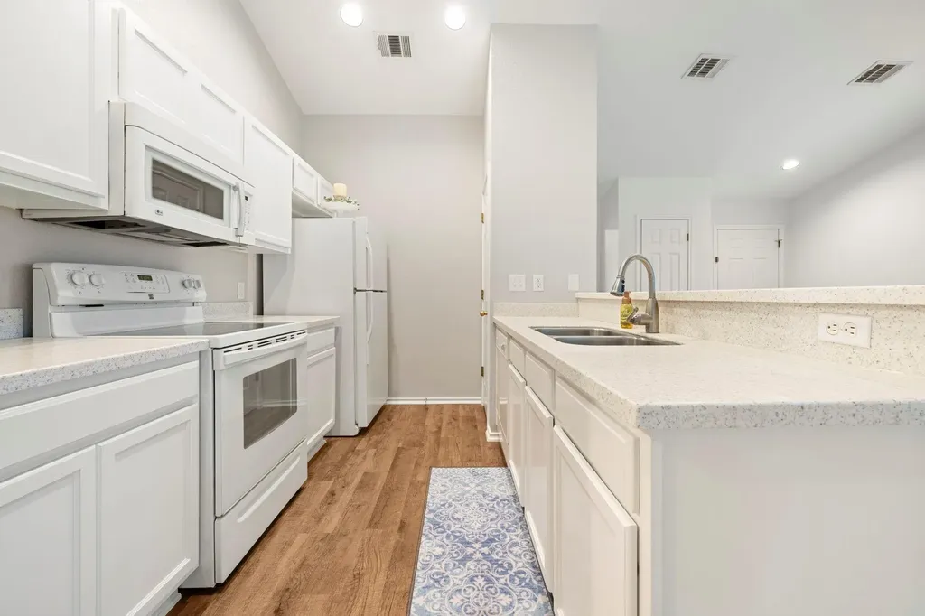 1011 Janae Court Georgetown TX 78626