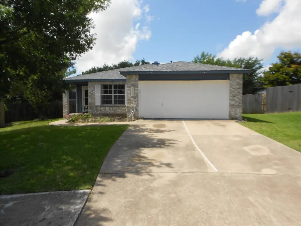 1810 Courtney Cove Round Rock TX 78664