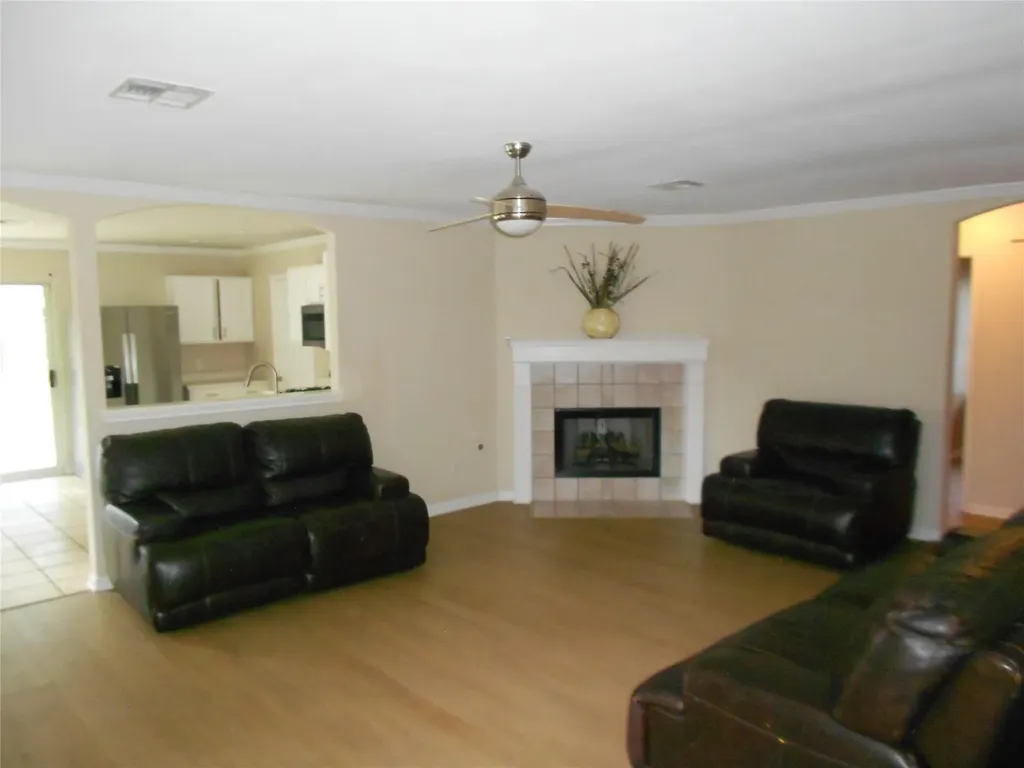 1810 Courtney Cove Round Rock TX 78664