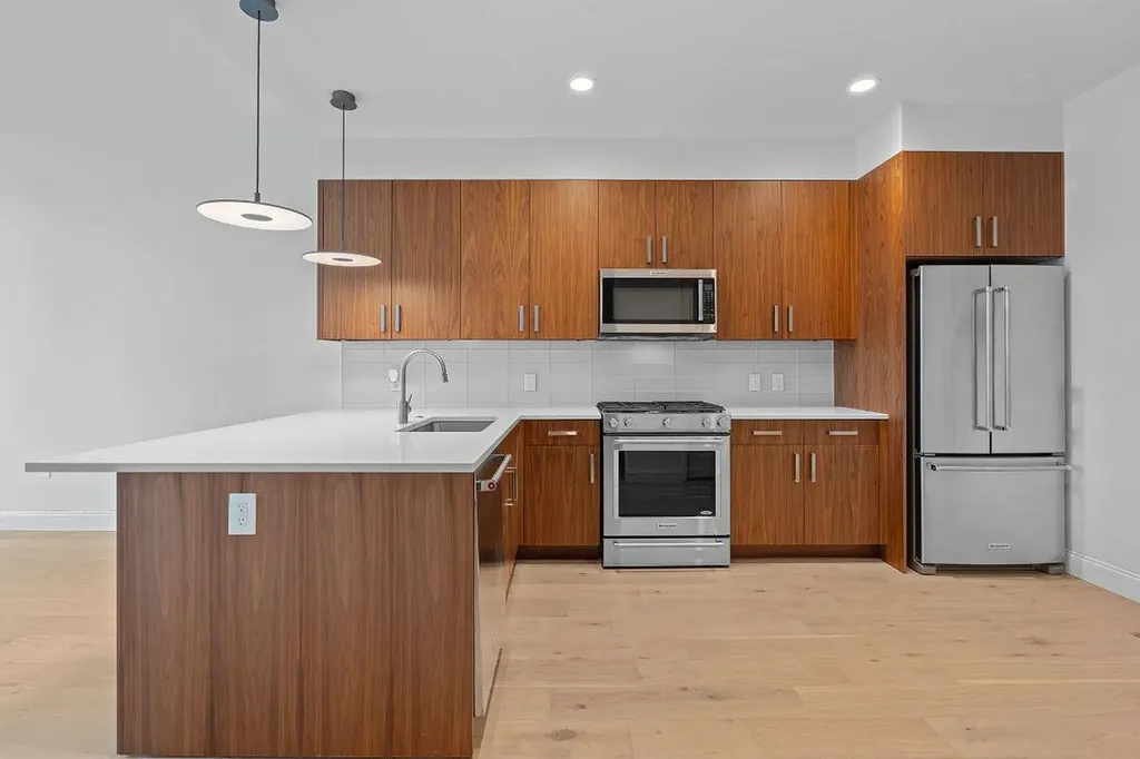 222 West Avenue Austin TX 78701