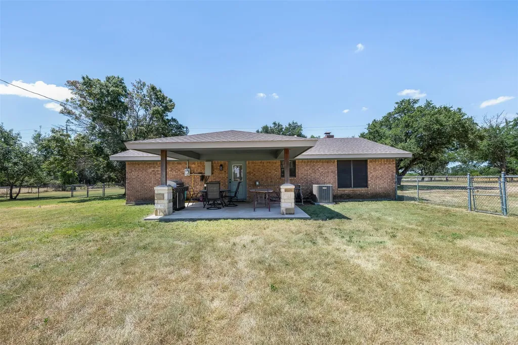 2185 Fm 184 Gatesville TX 76528