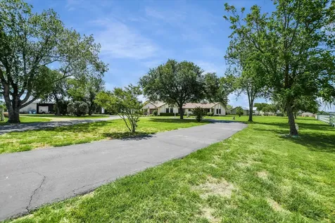 7 Brenda Lane Round Rock TX 78665