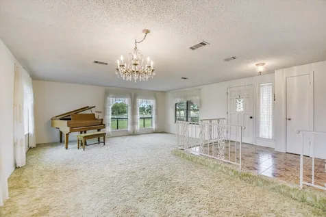 7 Brenda Lane Round Rock TX 78665