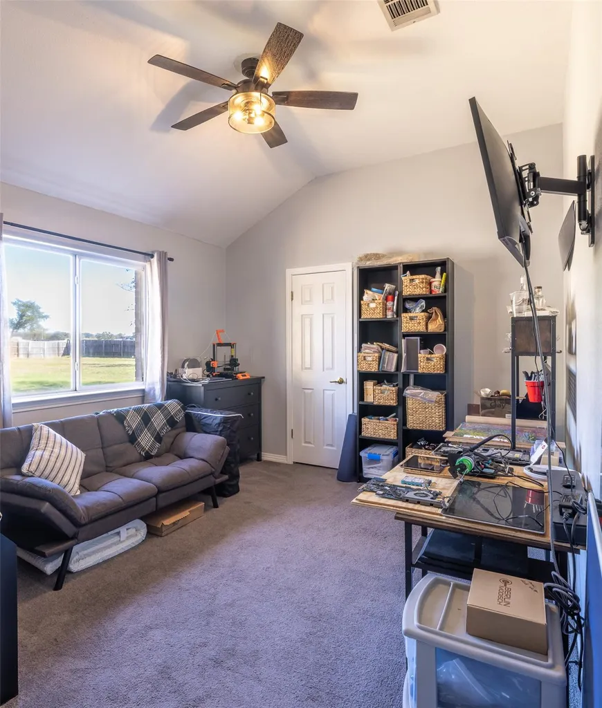 129 Wamel Way Cedar Creek TX 78612