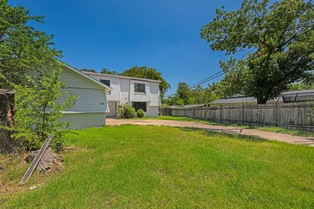 8524 Dryfield Drive Austin TX 78758