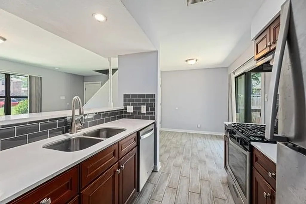 8524 Dryfield Drive Austin TX 78758