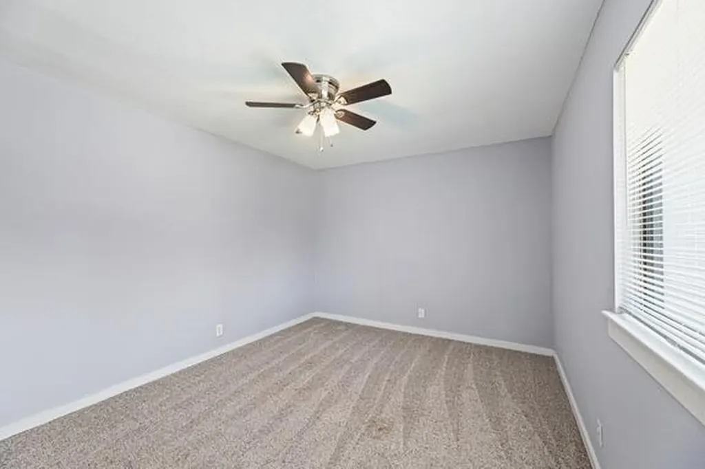 8524 Dryfield Drive Austin TX 78758