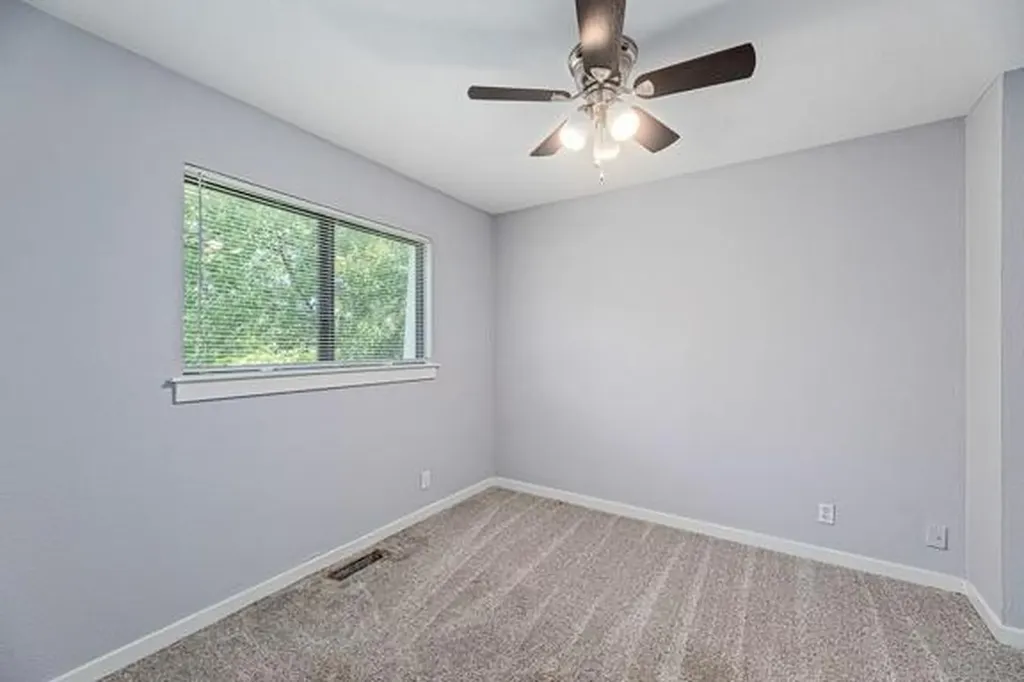 8524 Dryfield Drive Austin TX 78758
