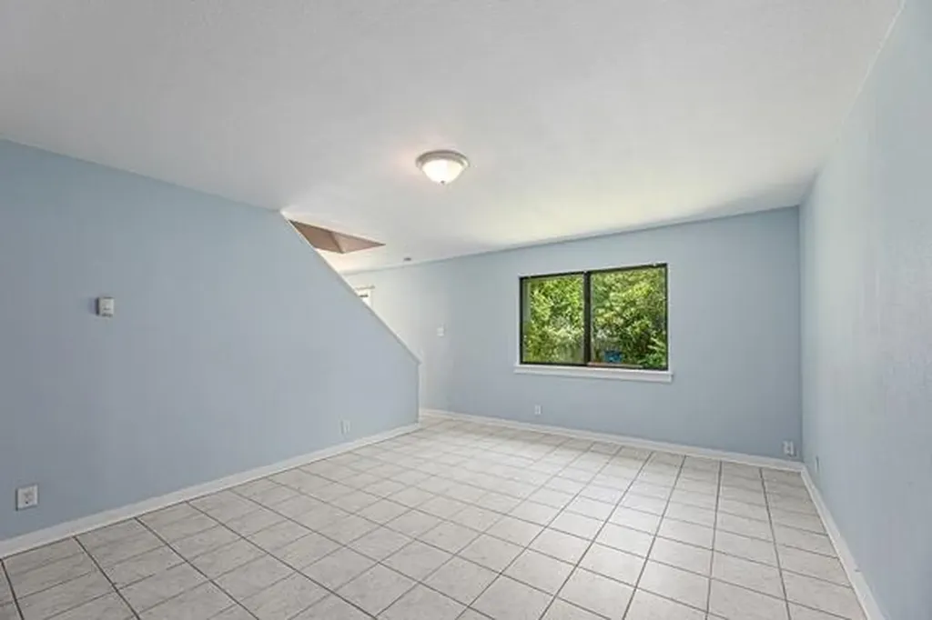 8524 Dryfield Drive Austin TX 78758