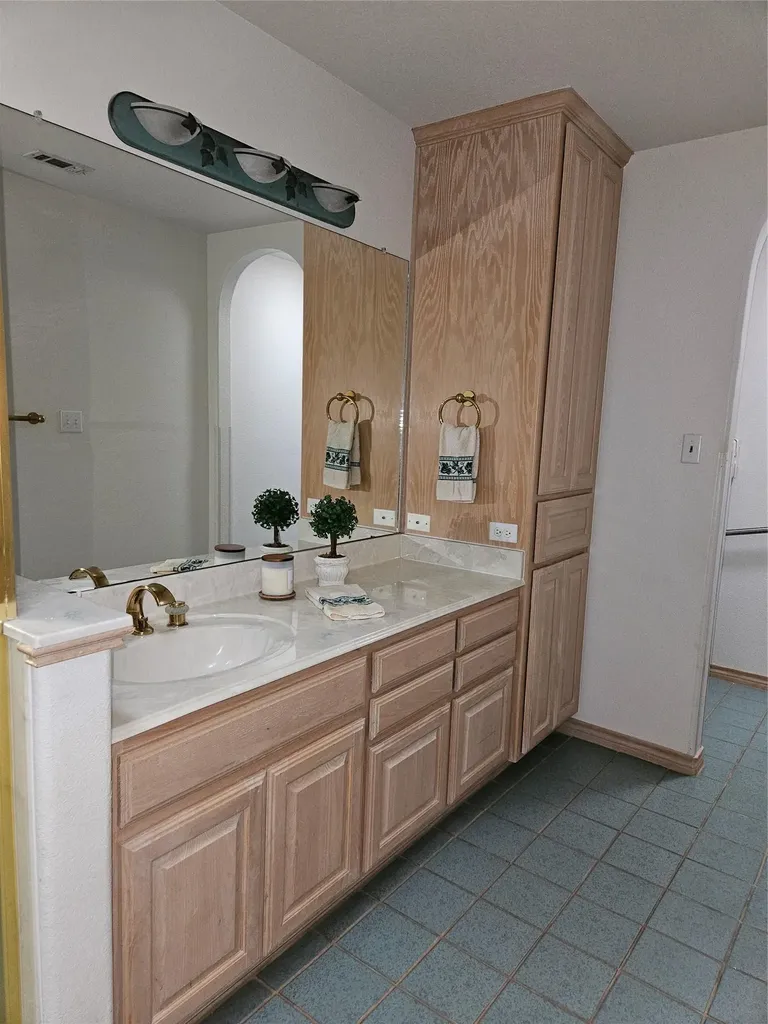 215 Serenada Drive Georgetown TX 78628