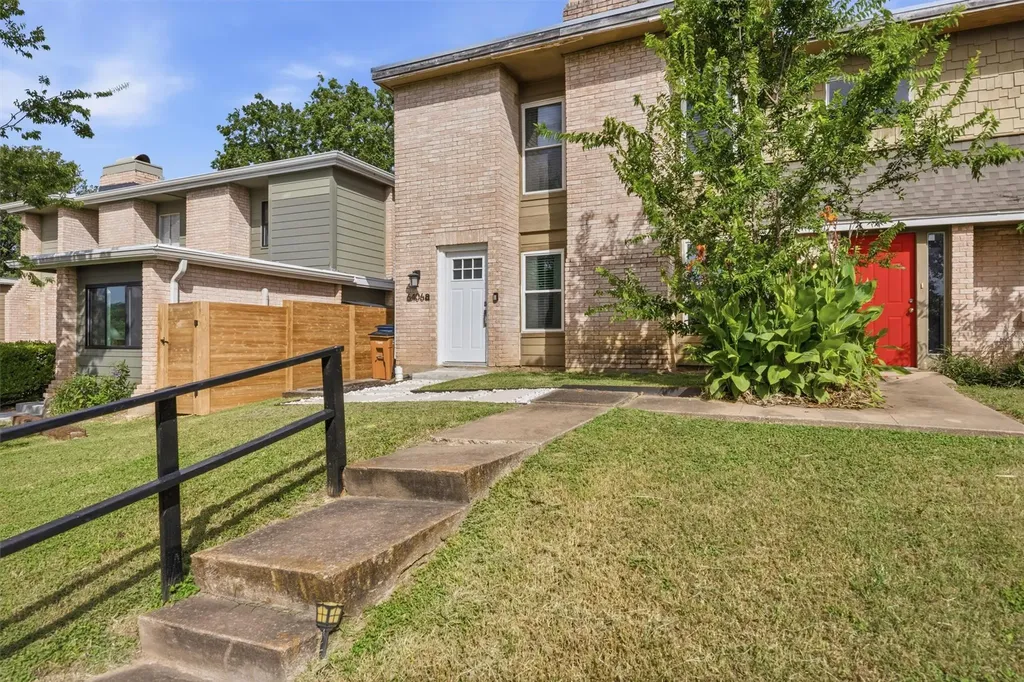 6406 Chimney Creek Circle Austin TX 78723