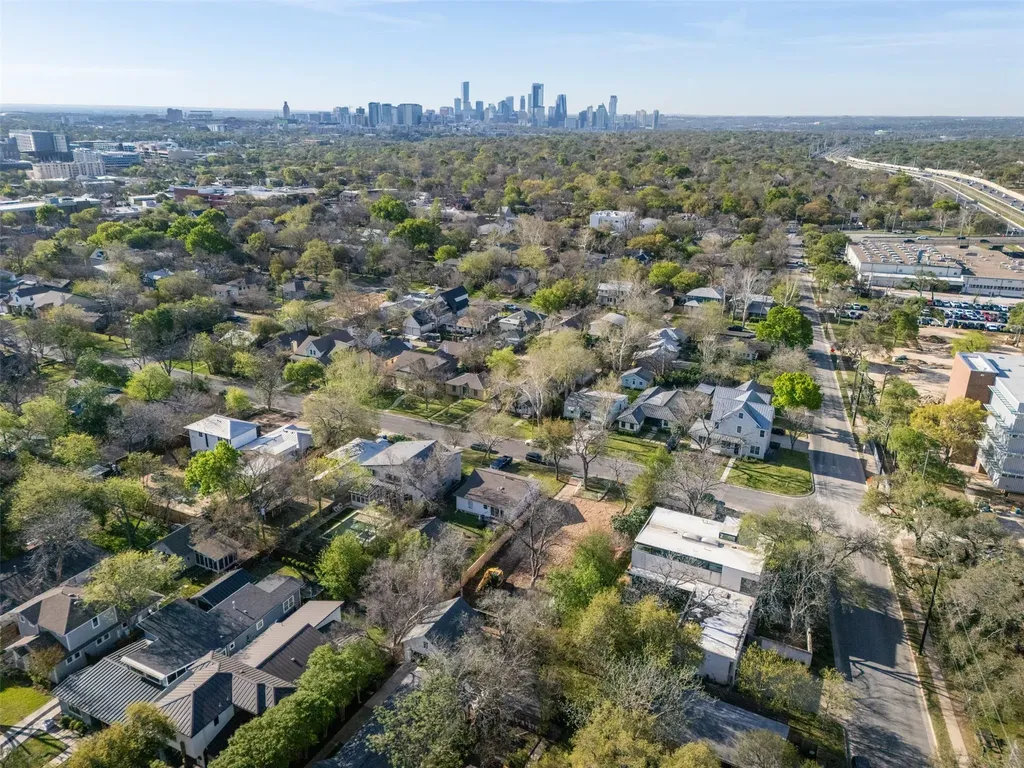 1916 W 38th Street Austin TX 78731