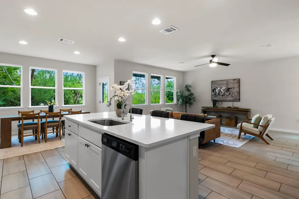 5105 Lemon Tree Path Austin TX 78723