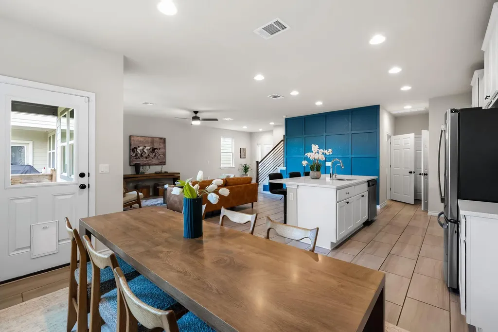 5105 Lemon Tree Path Austin TX 78723