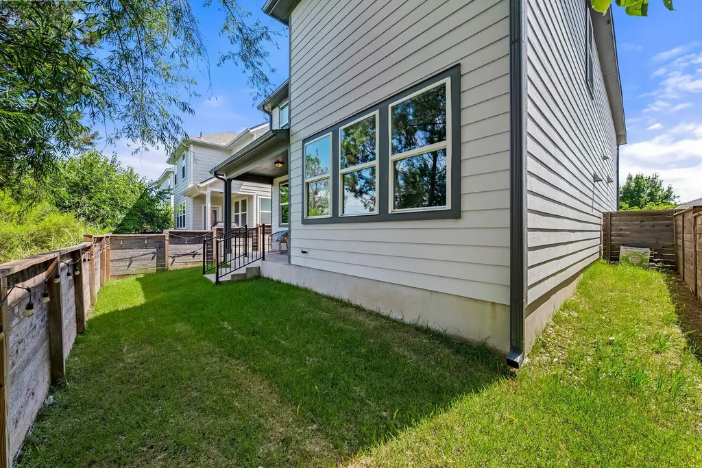 5105 Lemon Tree Path Austin TX 78723