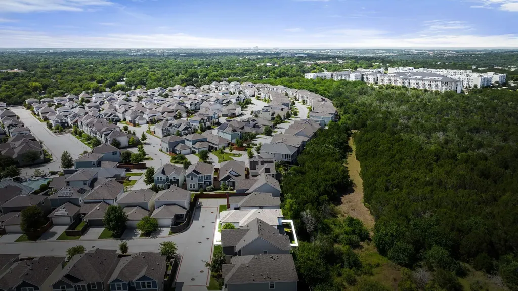 5105 Lemon Tree Path Austin TX 78723