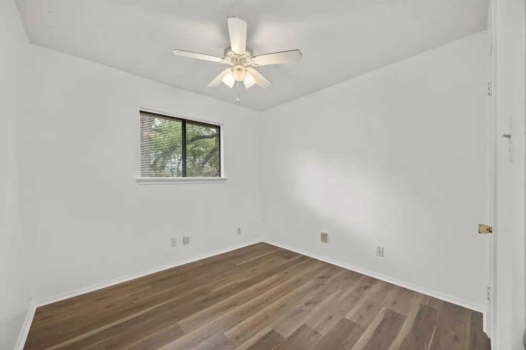 8303 Cliffview Drive Austin TX 78759