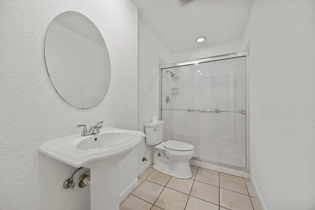 8303 Cliffview Drive Austin TX 78759