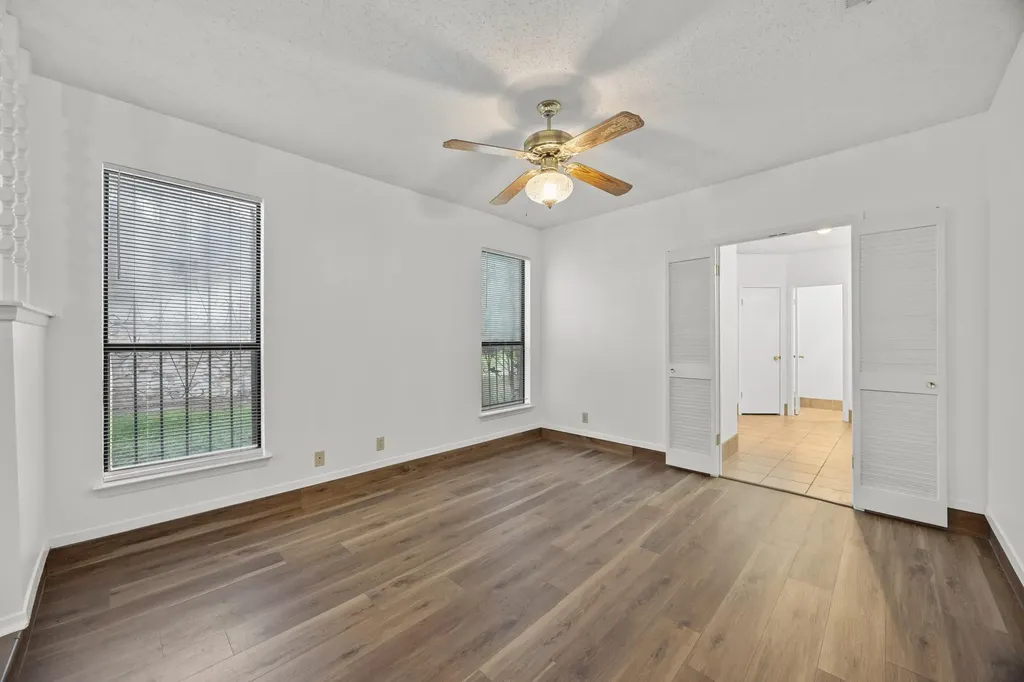 8303 Cliffview Drive Austin TX 78759