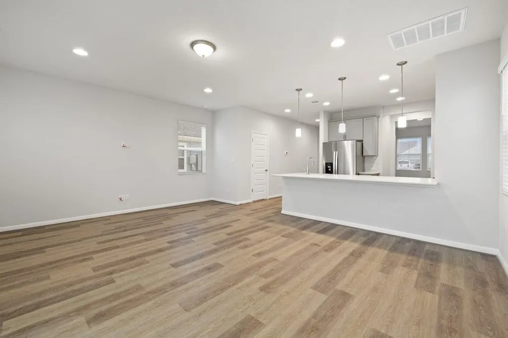 303 Elm Branch Trail Taylor TX 76574