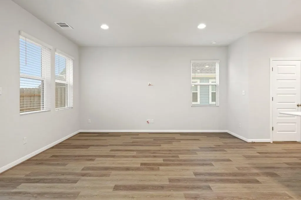 303 Elm Branch Trail Taylor TX 76574