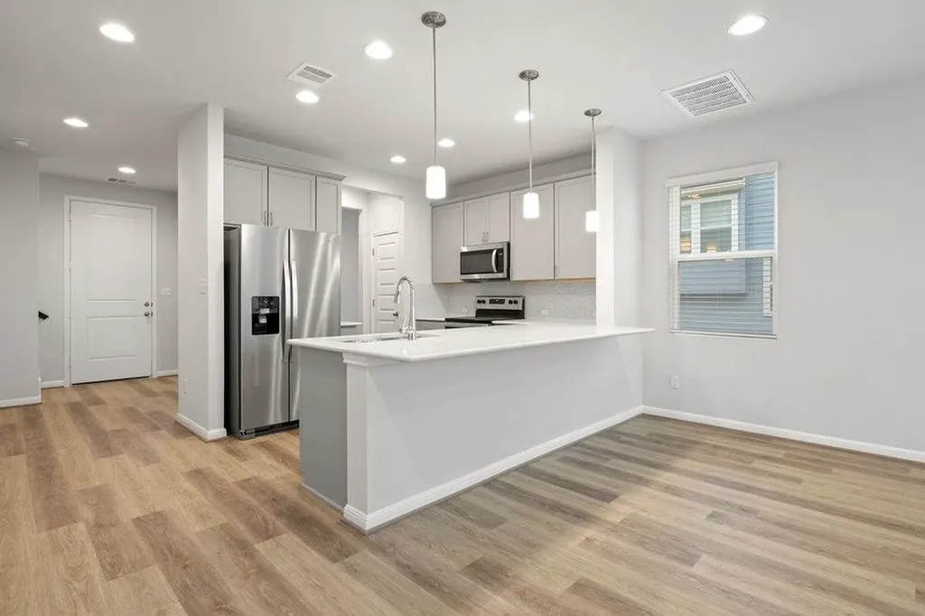 303 Elm Branch Trail Taylor TX 76574