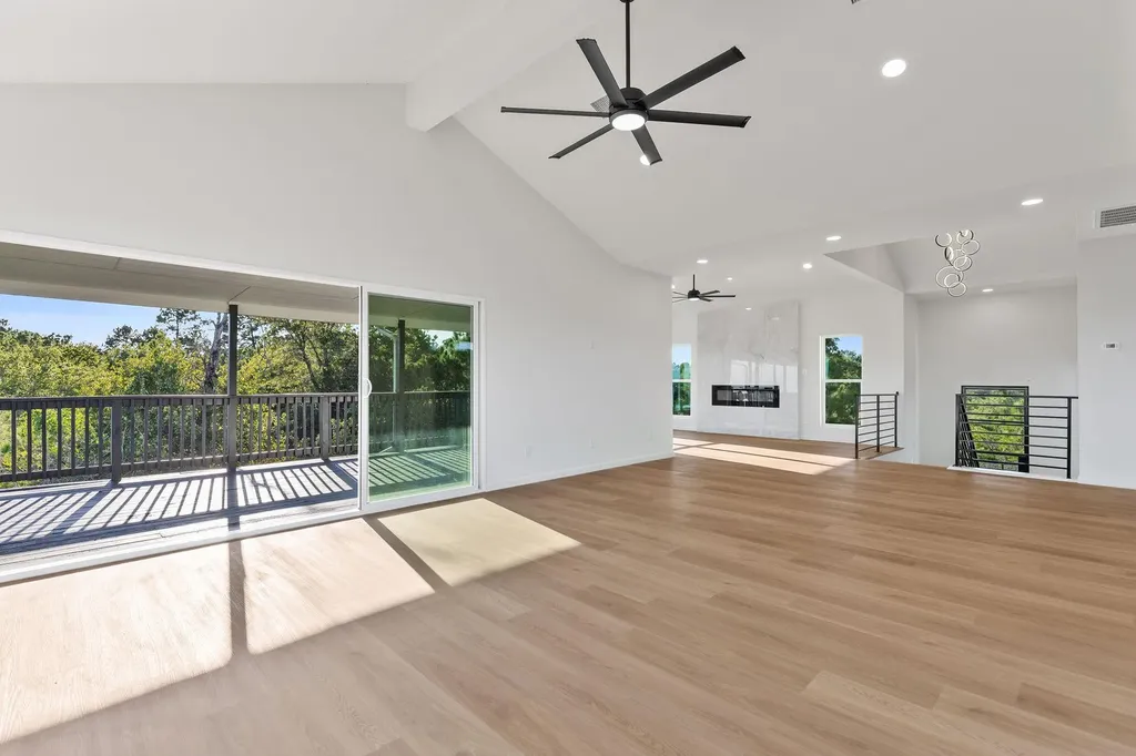 108 Koolua Drive Bastrop TX 78602
