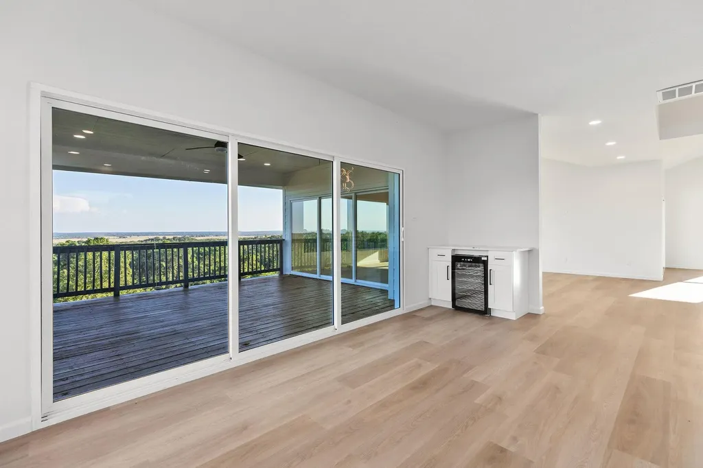 108 Koolua Drive Bastrop TX 78602
