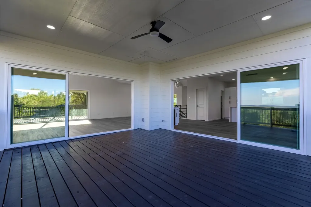 108 Koolua Drive Bastrop TX 78602