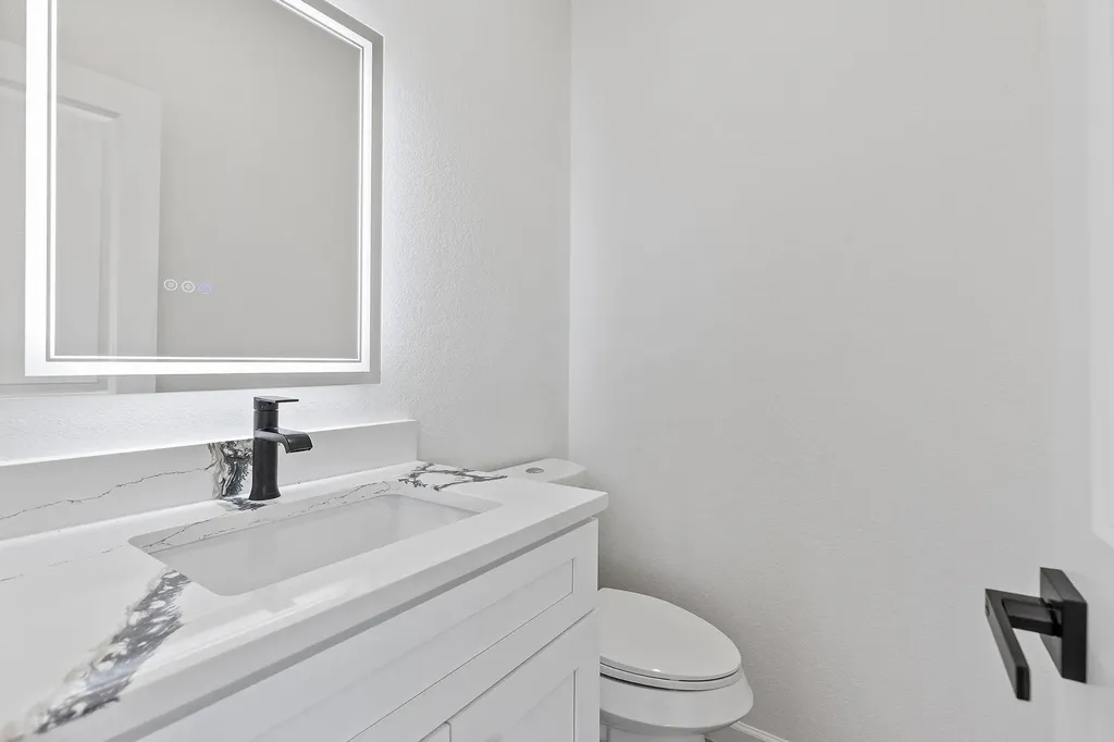 108 Koolua Drive Bastrop TX 78602