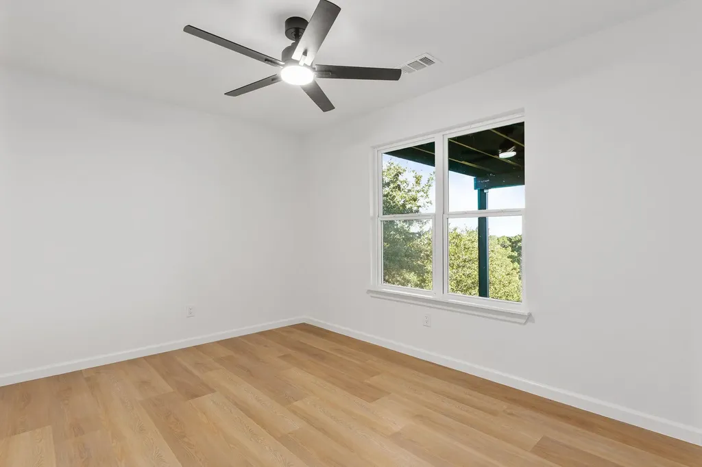 108 Koolua Drive Bastrop TX 78602
