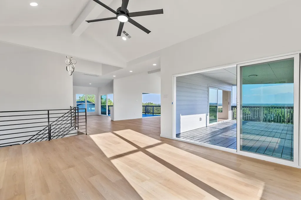108 Koolua Drive Bastrop TX 78602