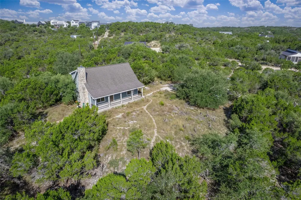 101 Twin Creek Circle Dripping Springs TX 78620