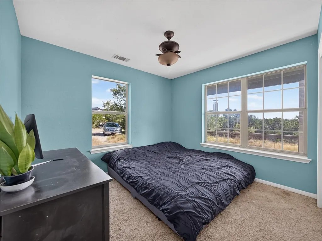 101 Twin Creek Circle Dripping Springs TX 78620