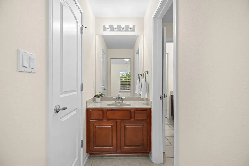 2807 Los Alamos Court Round Rock TX 78665