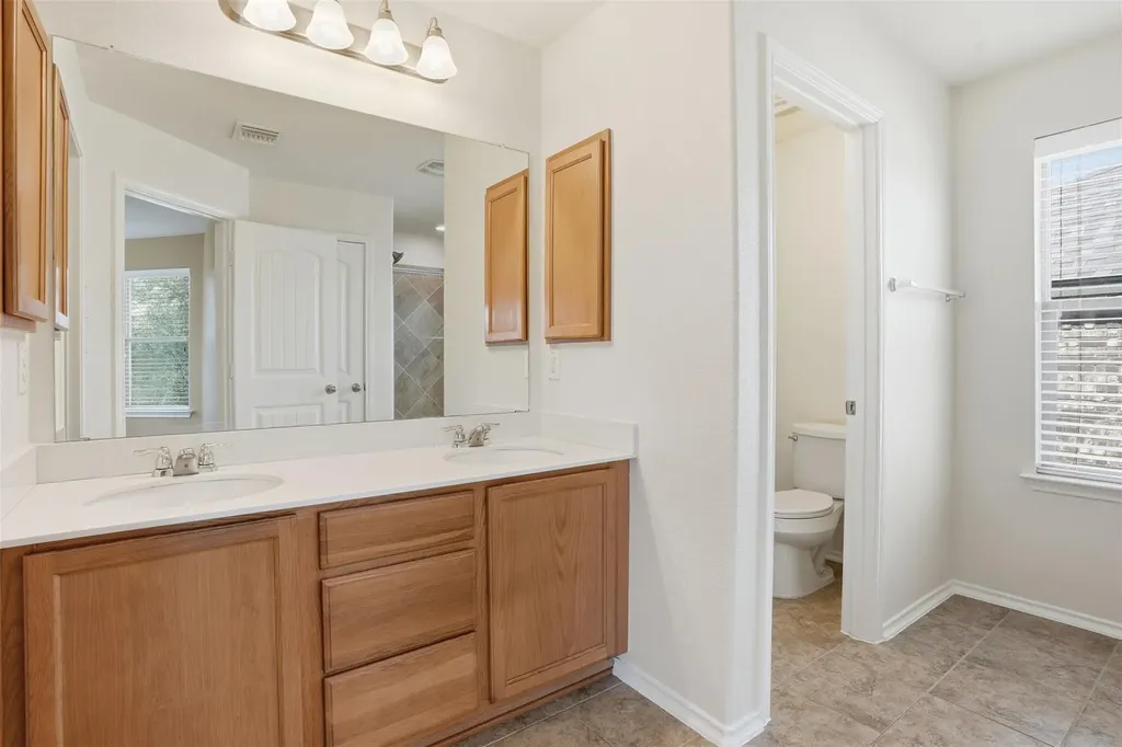 1720 Bovina Drive Leander TX 78641