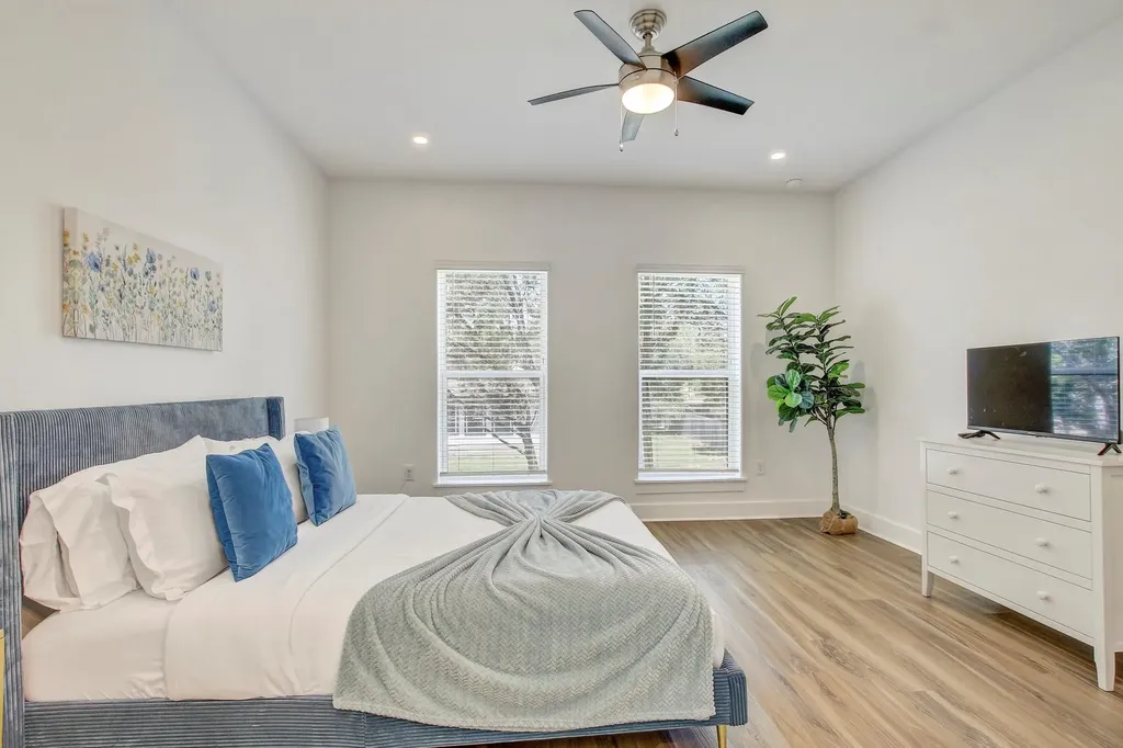 21214 Santa Rosa Avenue Lago Vista TX 78645