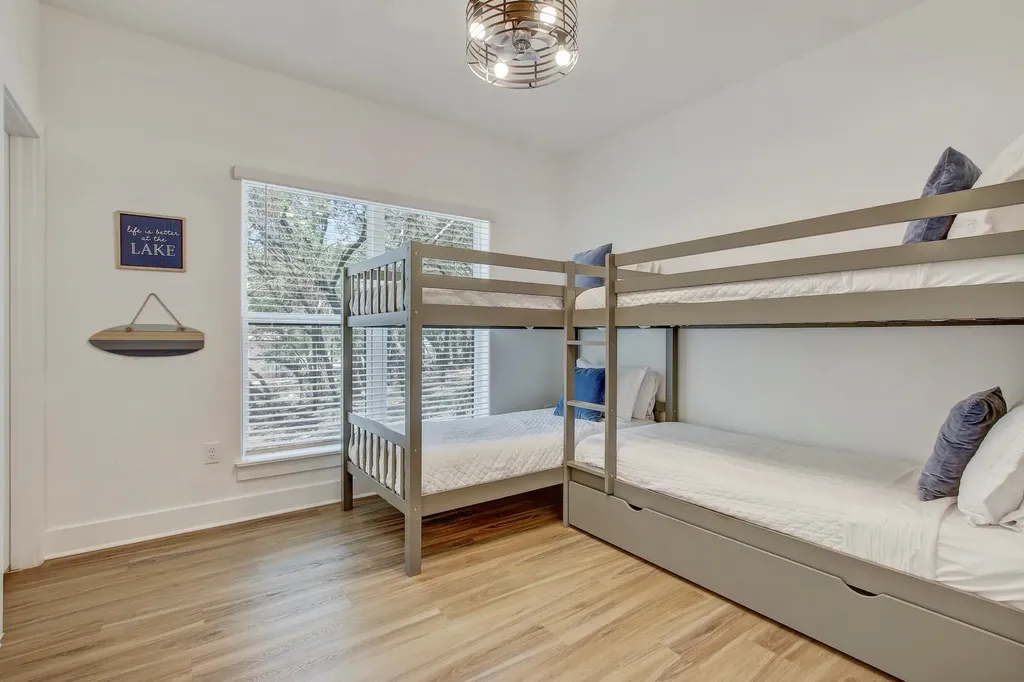 21214 Santa Rosa Avenue Lago Vista TX 78645