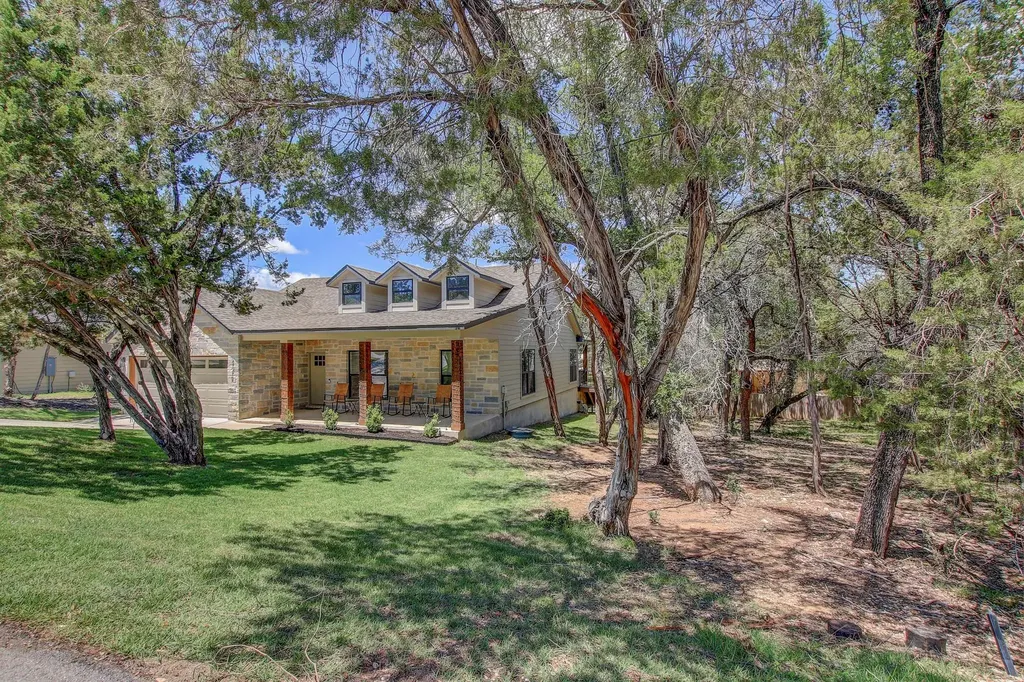 21214 Santa Rosa Avenue Lago Vista TX 78645