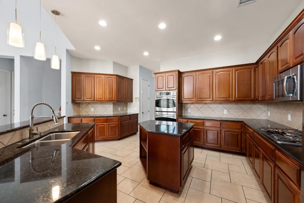 490 Aspen Drive Austin TX 78737