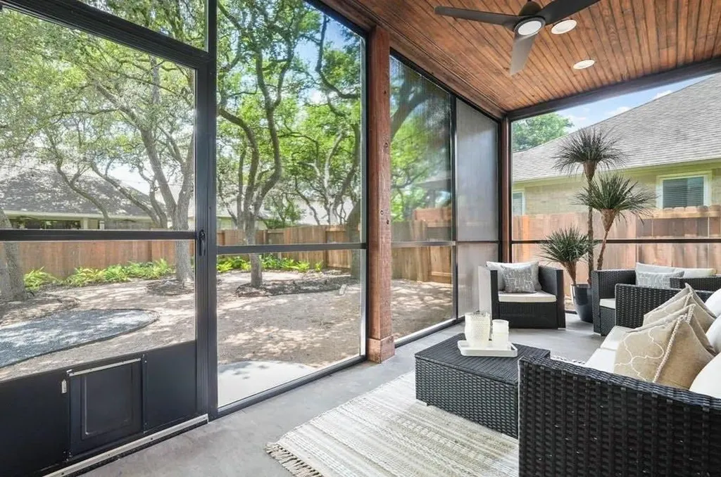 10820 Sky Rock Drive Austin TX 78739