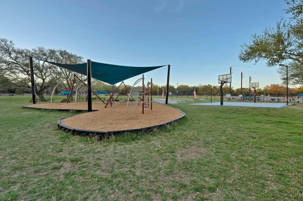 10820 Sky Rock Drive Austin TX 78739